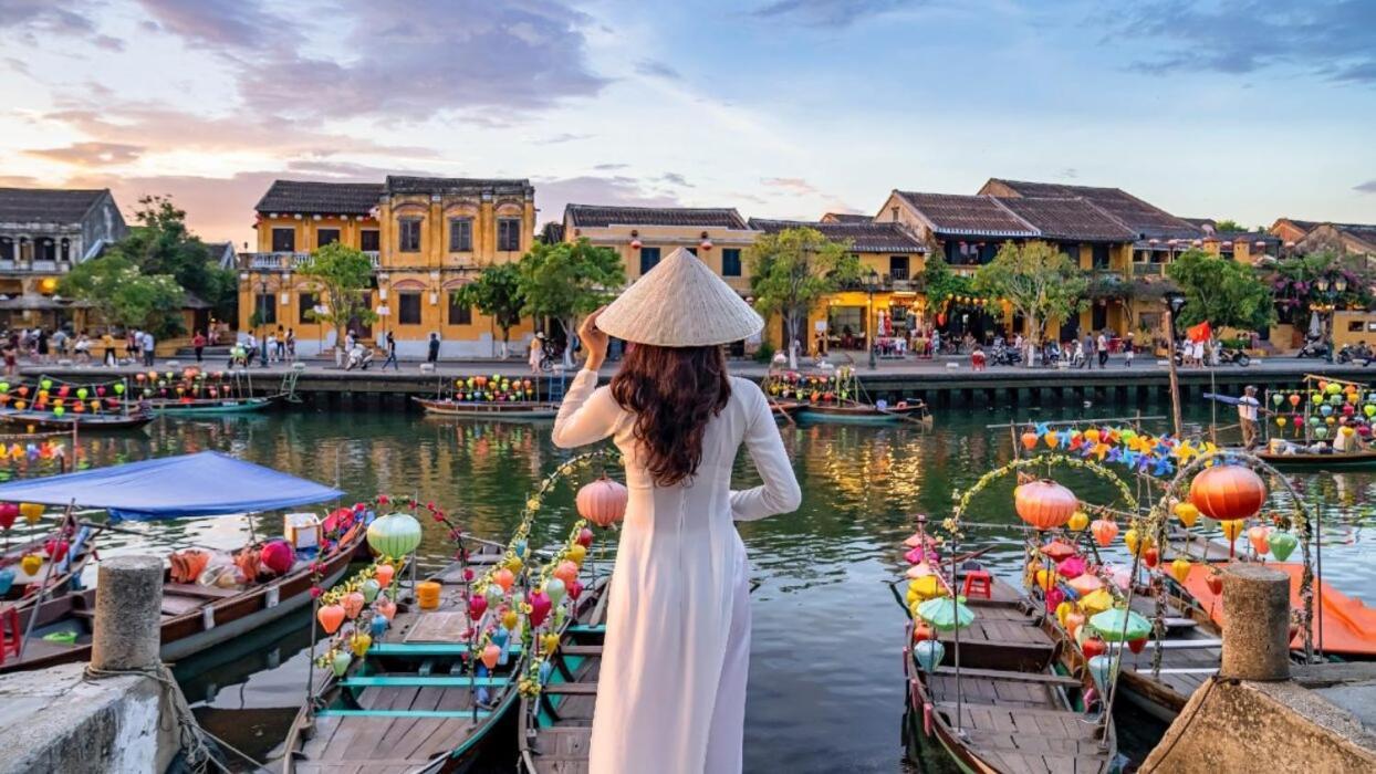 Dom Hostel Hoian Old Town Location Hoi An Exteriör bild